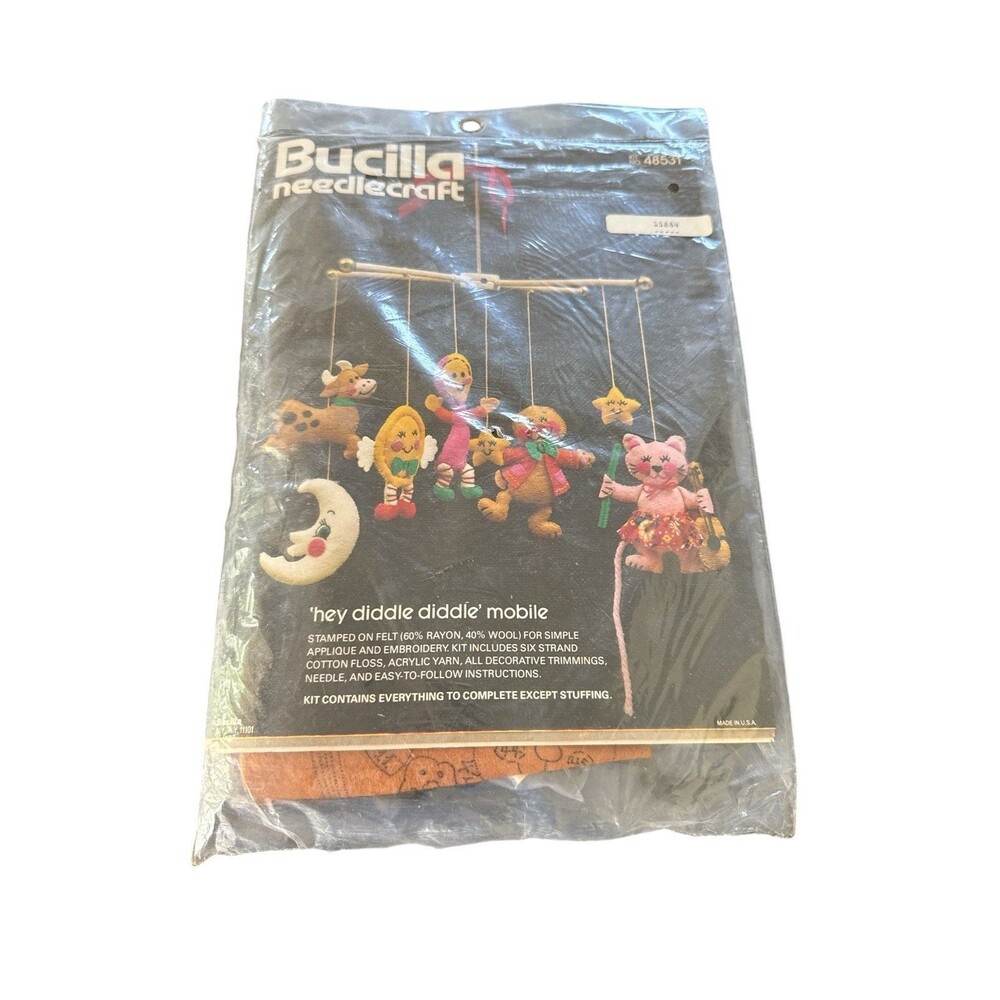 Vintage 1980’s Bucilla Needlecraft Hey Diddle Diddle Mobile Kit Felt #48531 New